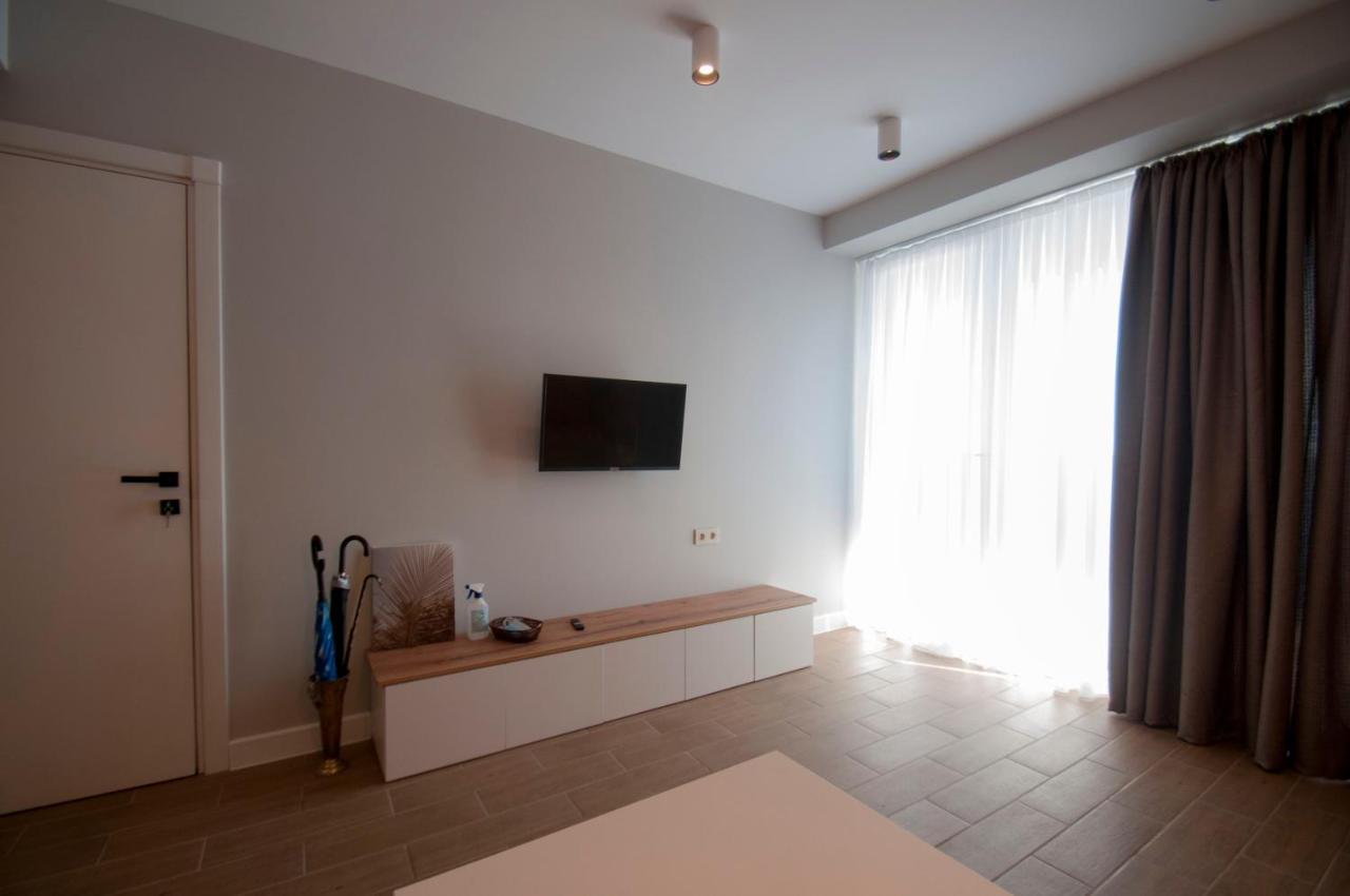 Sea View Apartment Near To The Dancing And Music Fountains บาทูมิ ภายนอก รูปภาพ