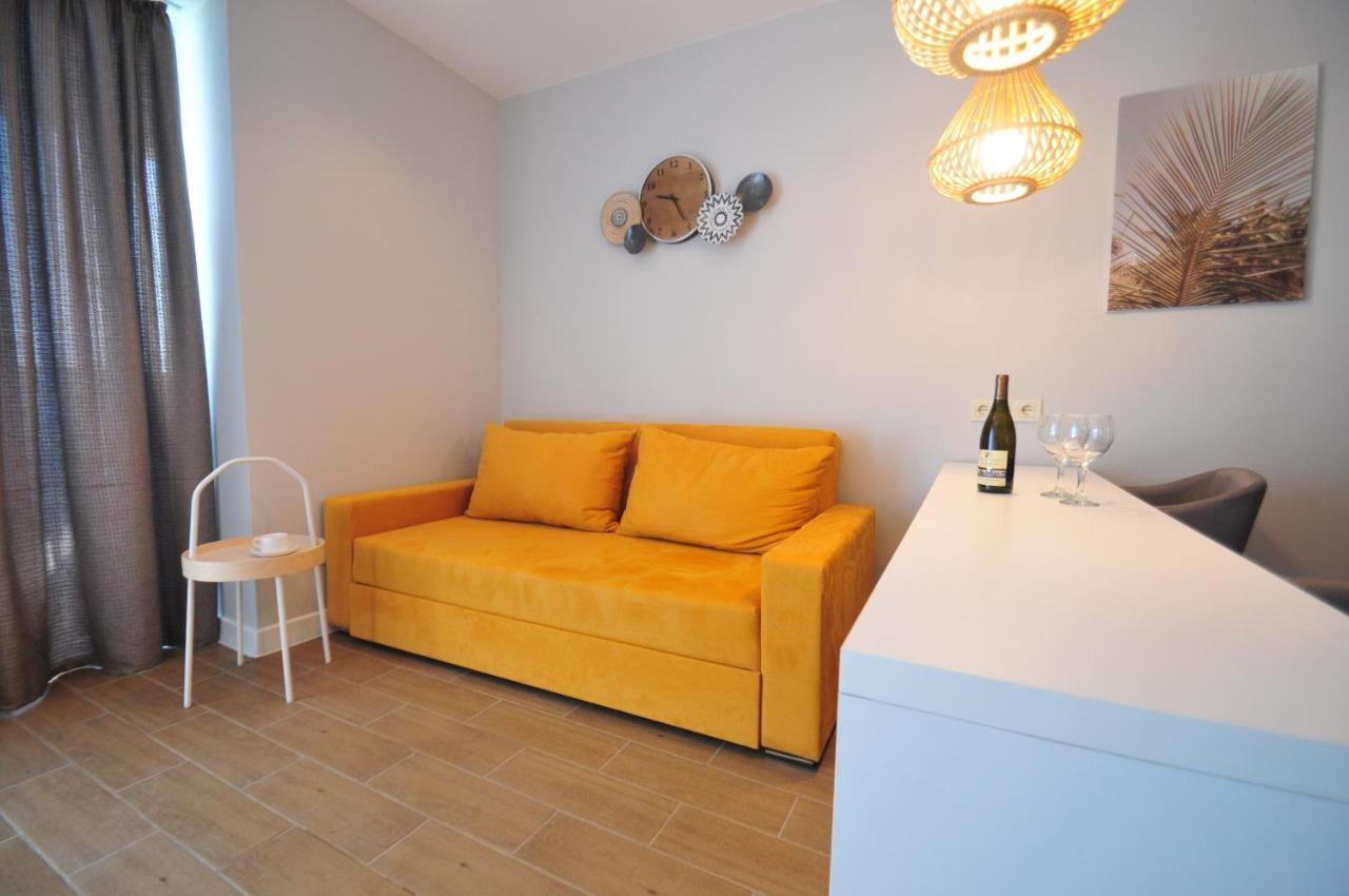 Sea View Apartment Near To The Dancing And Music Fountains บาทูมิ ภายนอก รูปภาพ