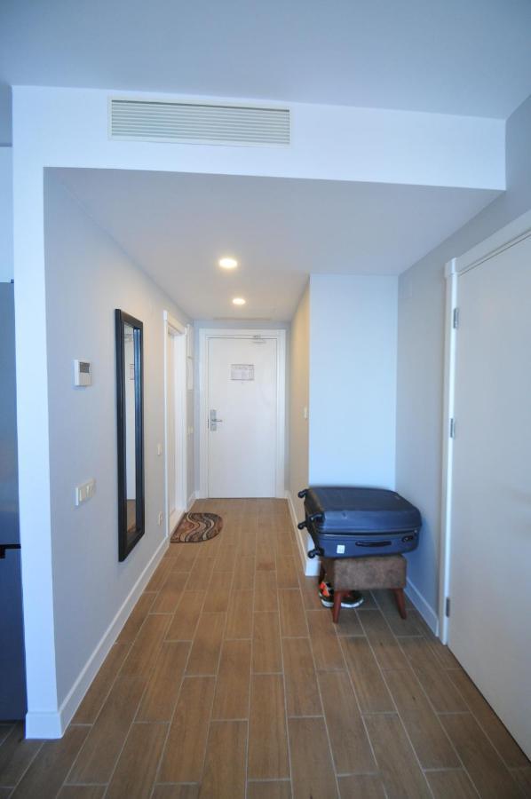 Sea View Apartment Near To The Dancing And Music Fountains บาทูมิ ภายนอก รูปภาพ