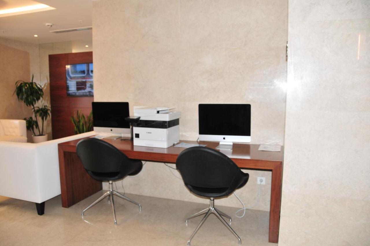 Sea View Apartment Near To The Dancing And Music Fountains บาทูมิ ภายนอก รูปภาพ